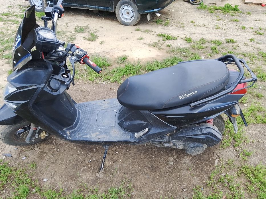 Скутер продам   продам