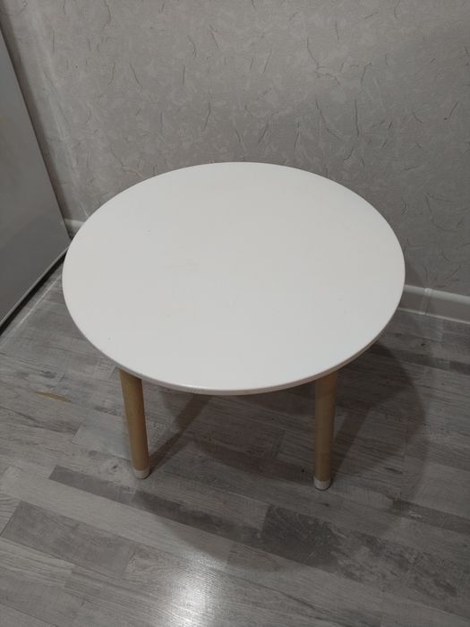 Детский стол деревянный мдф