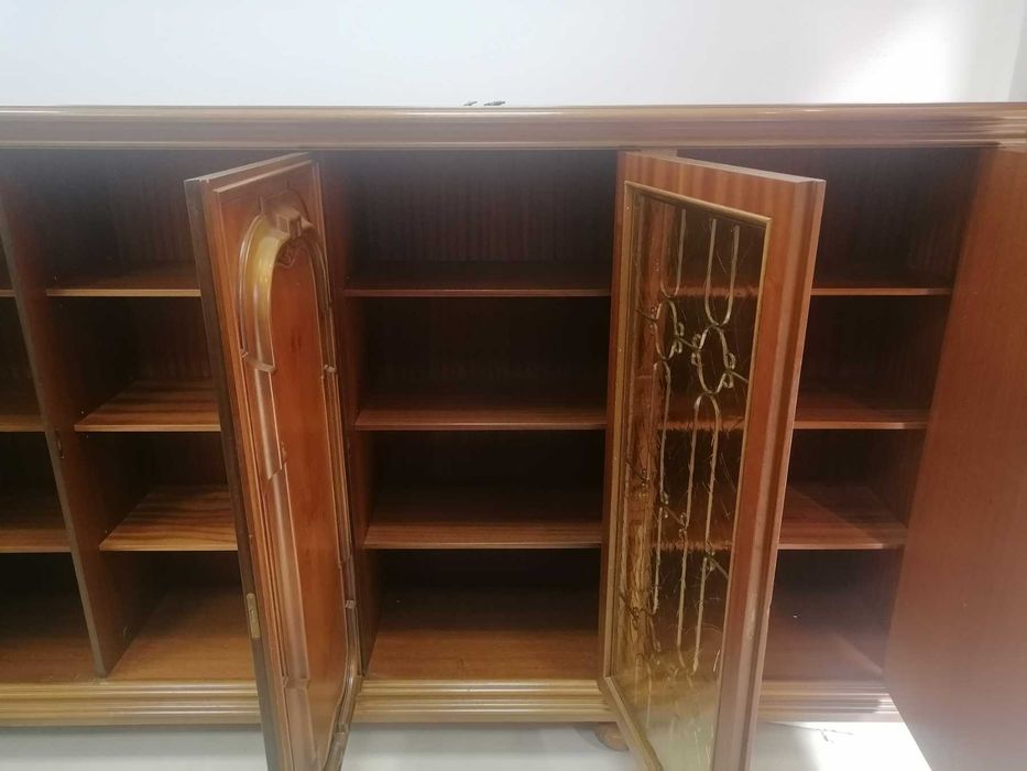 Мебели от масивно дърво, скрин секция шкаф