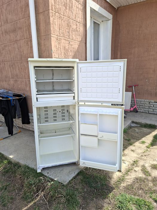 холодильники с доставкой