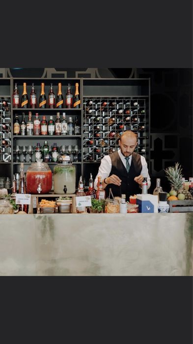 Cocktail bar,bar mobil,barmani evenimente private