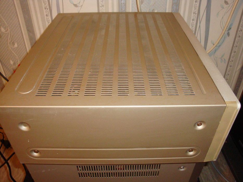 Denon AVR-2106 качествен 7.1 транзисторен усилвател