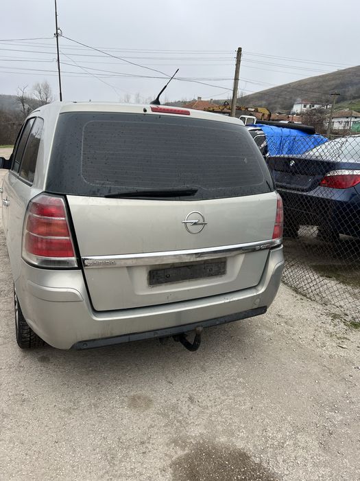 Зафира Б 1.9 дизел  150 кс