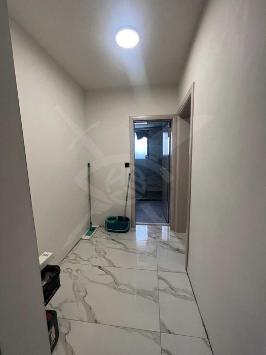 Продава се Къща в Варна, Изгрев - 361 кв.м за 1801 €/кв.м - Снимка #10