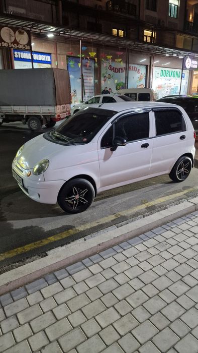 Vossen diska qoqonga obmen bor