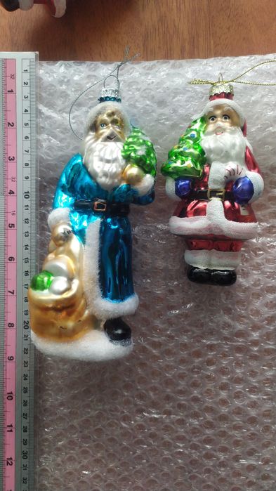 Ёлочные игрушки из стекла