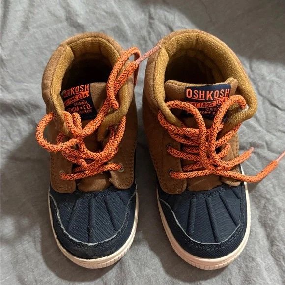 ботинки OshKosh B'Gosh 28 размер