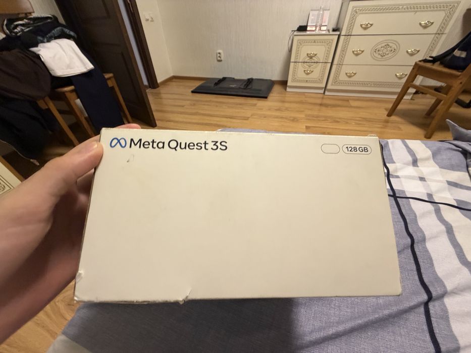 Meta quest 3s с коробкой