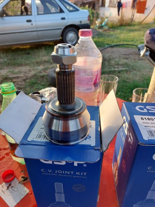 Чисто нови Карета за форд ескорт 92г