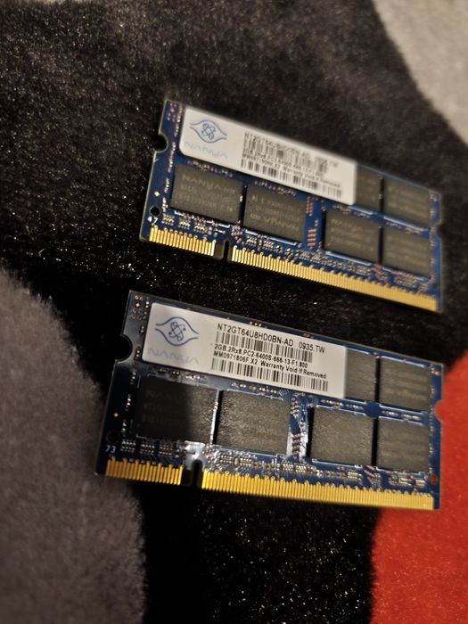 Kit RAM laptop 4GB (2x2GB) DDR2 800MHz Nanya