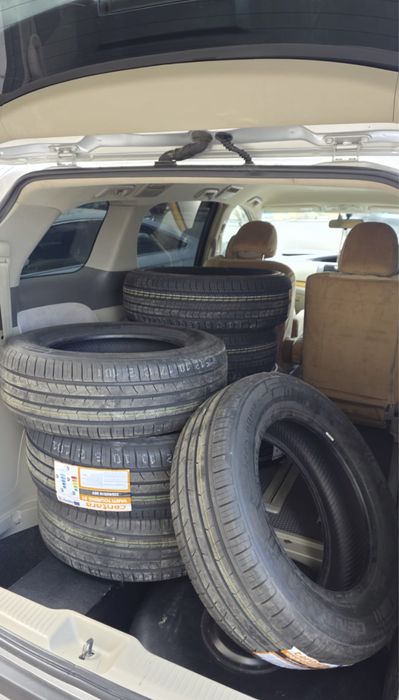 Продается шины 245/45/19