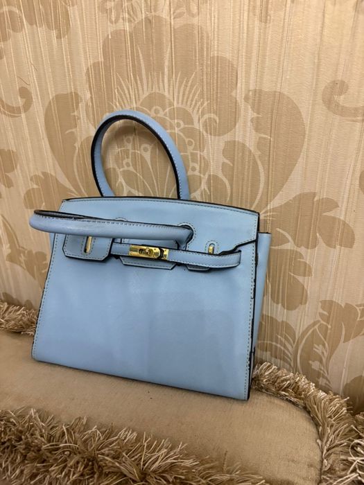 Отдам Сумочки женские