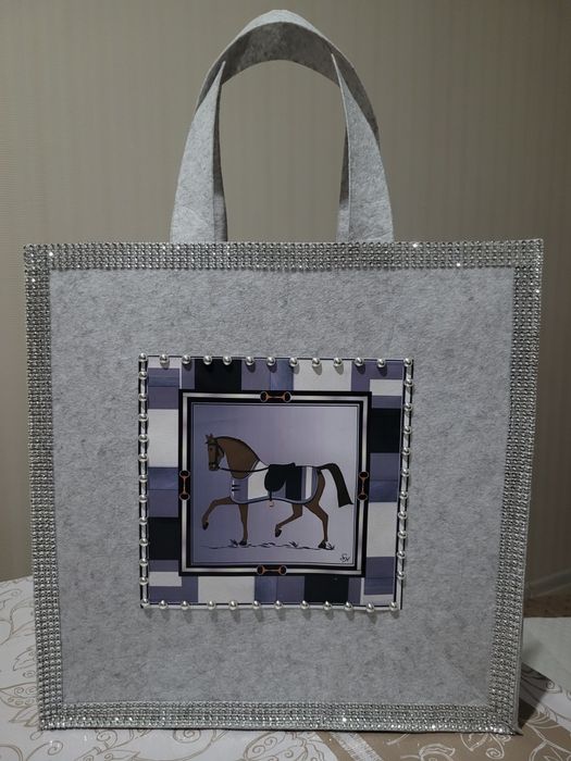 Қалта, сумка, тойбастар, мерекеге