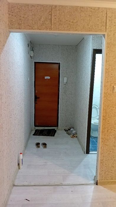2х ком. кв.продам в 5мкр дом 18