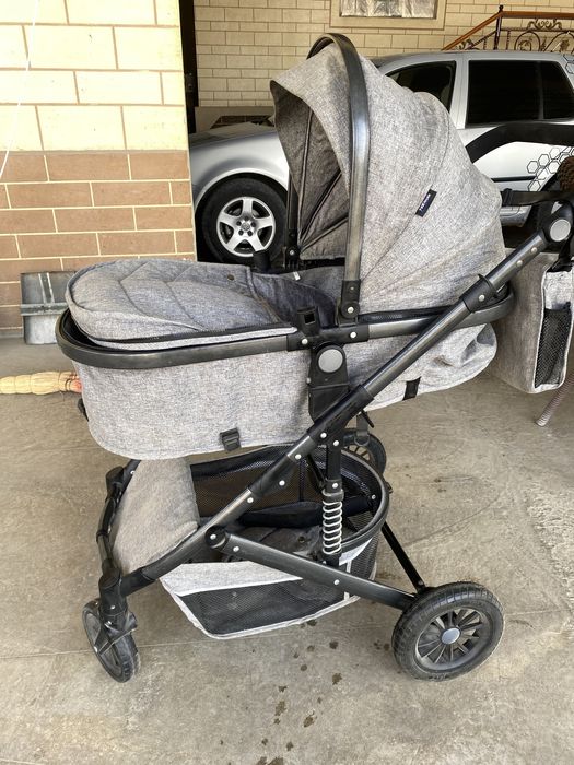 Продается детская коляска