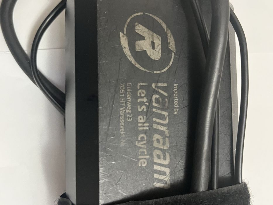 Incarcator  bicicleta  electrica conector Rosenberger Vanraam model STC-8253LC