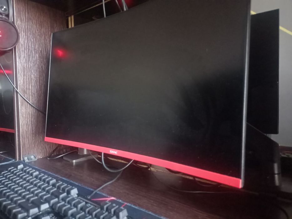 Монитор для компьютера