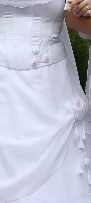 Rochie mireasa alba