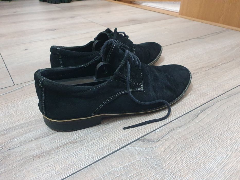 pantofi piele intoarsa barbati