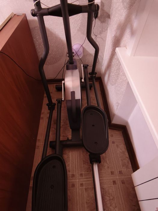 Эллиптический тренажёр