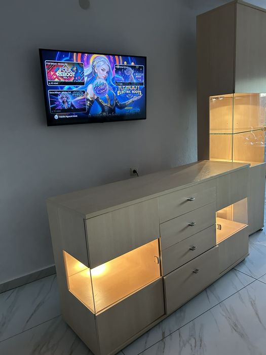 Mobilă de sufragerie