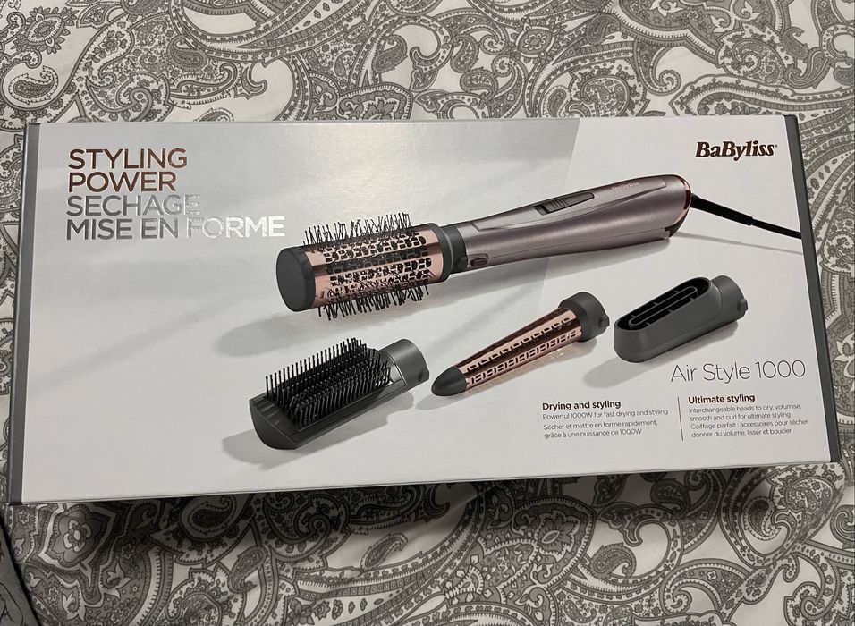Perie cu aer cald Air Style 1000W AS136E cu 4 accesorii , Gri BaByliss
