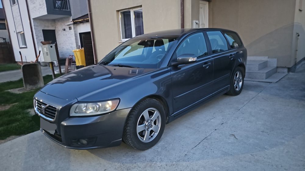 De vânzare Volvo V50