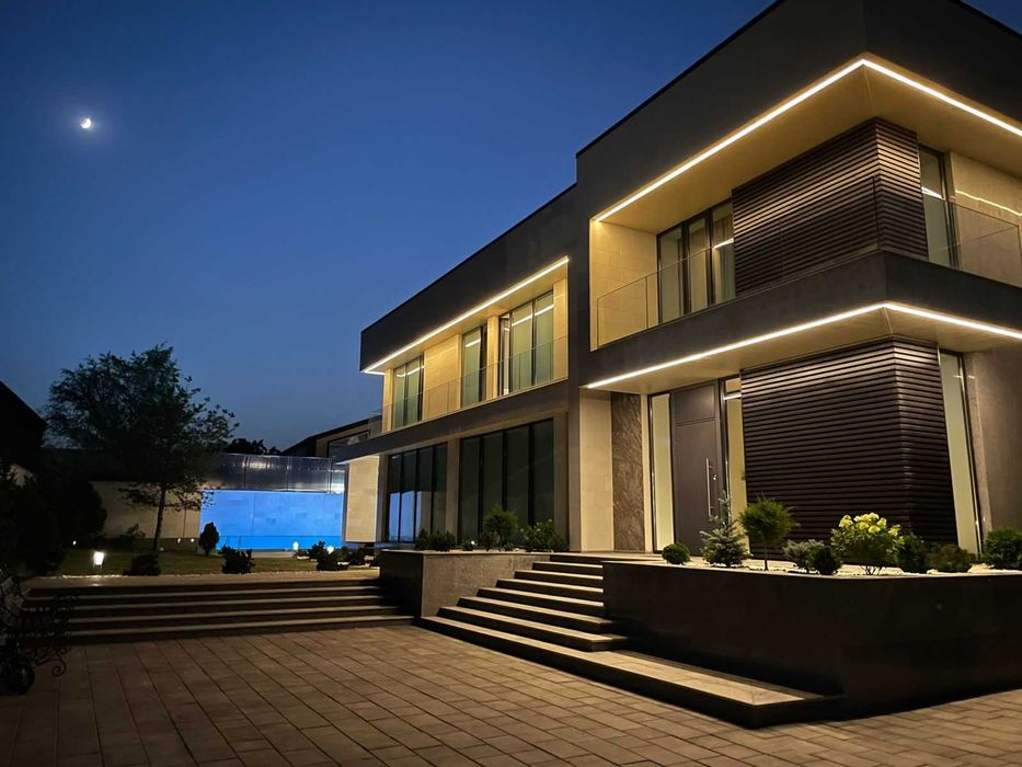 Продам дом 800 кв.м мкр. Баганашыл