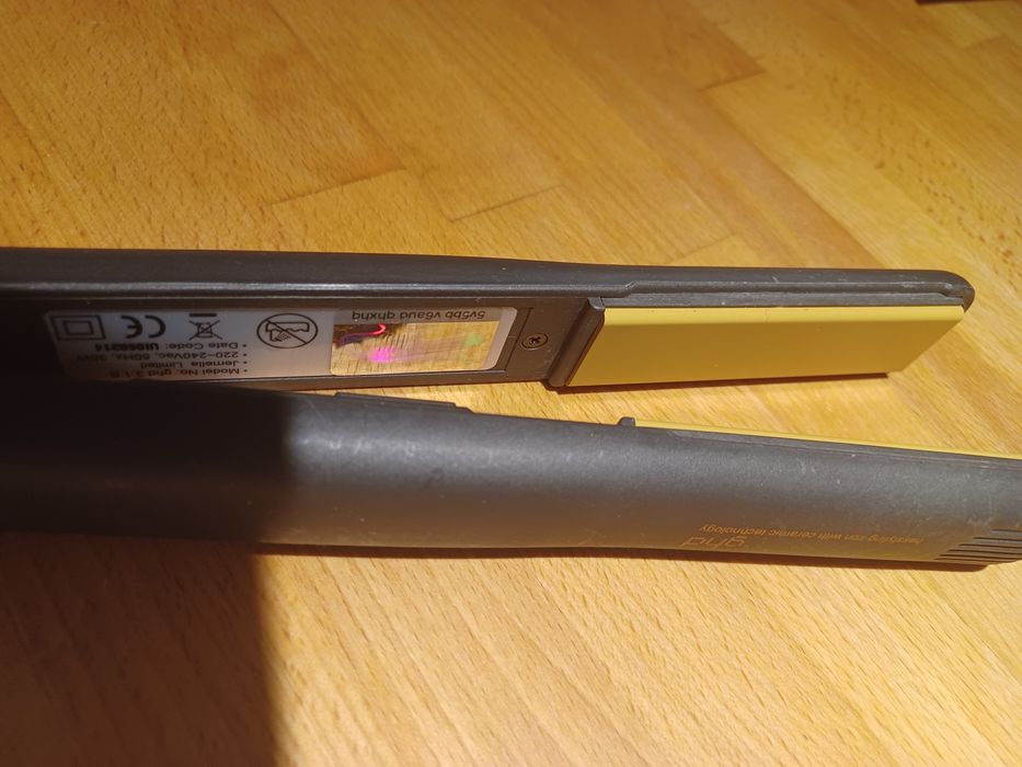 GHD преса за коса