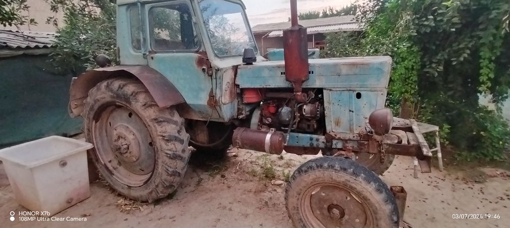 Traktor Mtz80 belarus