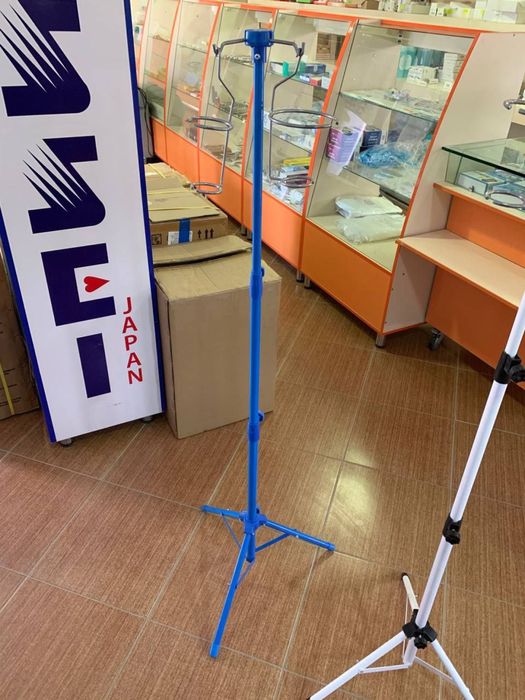 kapilnitsa veshilka shtativ