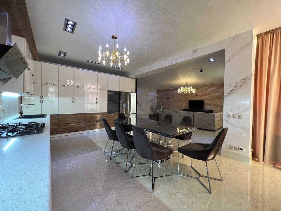 ул.Нукус ГорГАИ ЖК Elegant 3-комн 6/8 184 м² 2 с/у евроремонт меб/тех