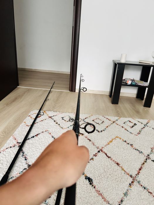vand doua lansete wind blade de 2702 si 3002 ambele au aceeasi putere de aruncare de 80-240g se dau amandoua nu separat