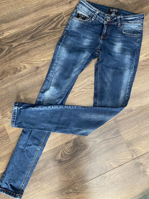 Дамски дънки