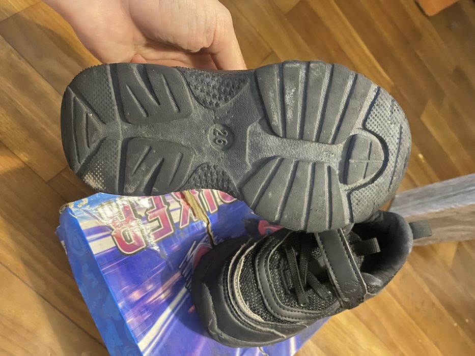 детские кроссовки Jomoto