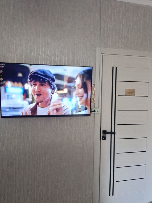 Uchtepa tuman 21 kv da Sheriklikga ikki xona uyninig bir xonasi berila