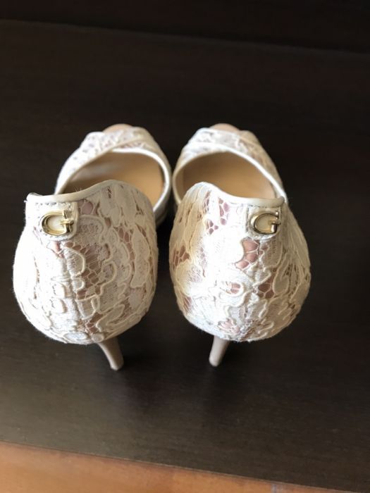 Дамски отворени обувки