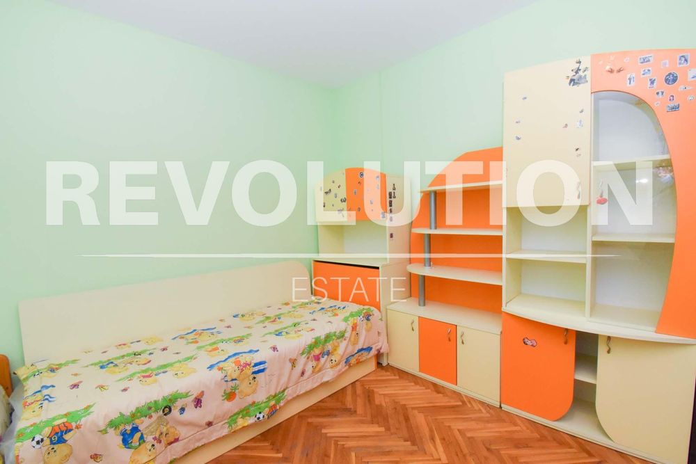 Дава се под наем Четиристаен апартамент в София, Младост 3 - 97 кв.м за 700 € - Снимка #8