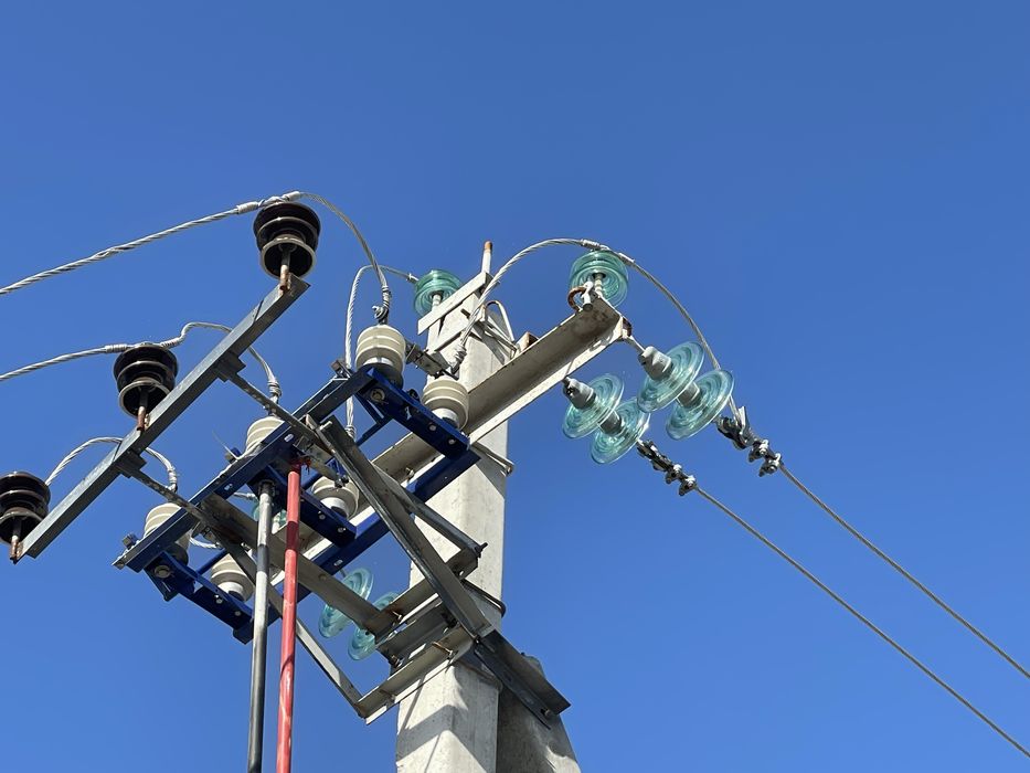 Установка трансформатора, монтаж ЛЭП