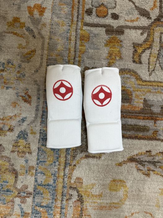 Продам кимоно для карате