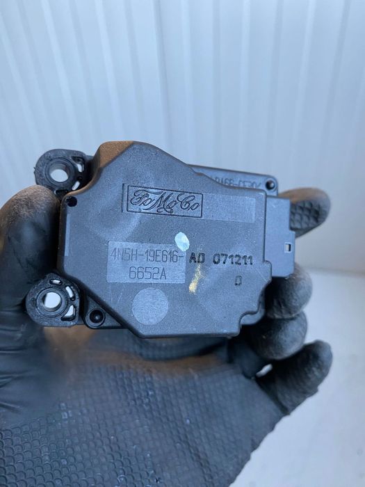 Motoras recirculare aeroterma Volvo S40 V50 C30 V40 4N5H-19E616-6652A 30733779
