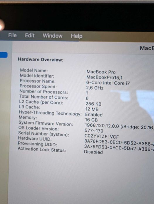 MacBook Pro 2019 6-Core i7 16GB Ram 250GB SSD Radeon 4GB Touchbar