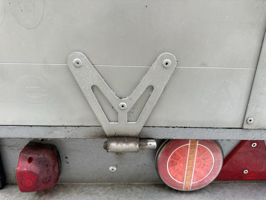 Remorca 2t punte dubla