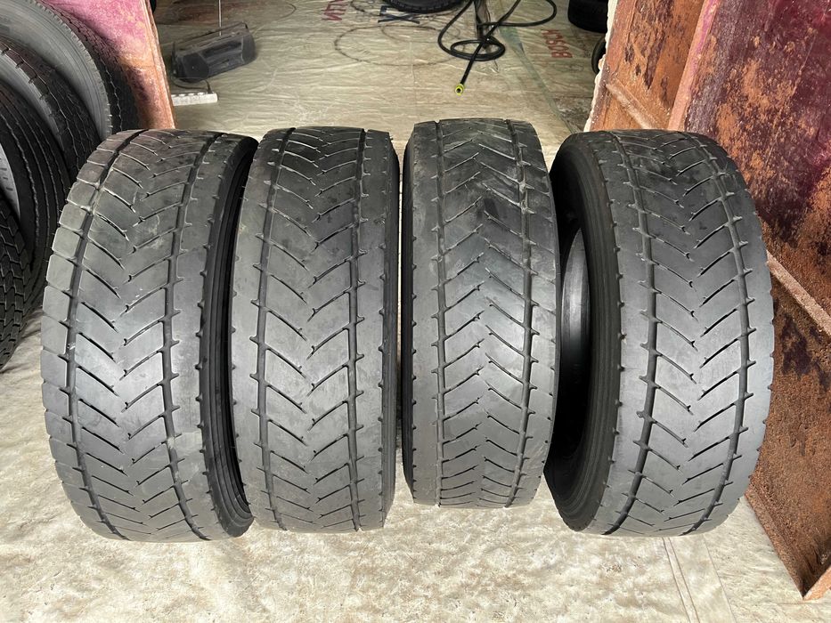 4 тежкотоварни гуми 245/70 R17.5 Goodyear KMax D 136/134M M+S DOT2021