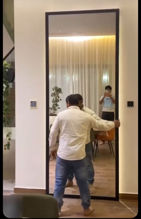 Скрытые двери с раздвижным механизмом