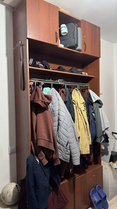 Продам Шкаф для прихожей