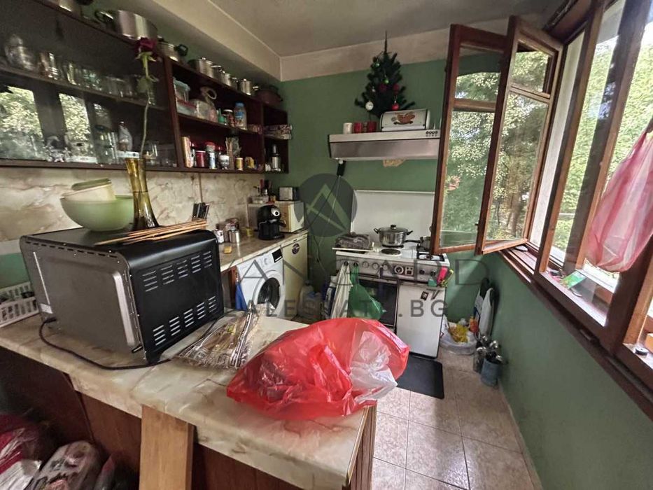 Продава се Тристаен апартамент в Пловдив, Кършияка - 57 кв.м за 1843 €/кв.м - Снимка #2