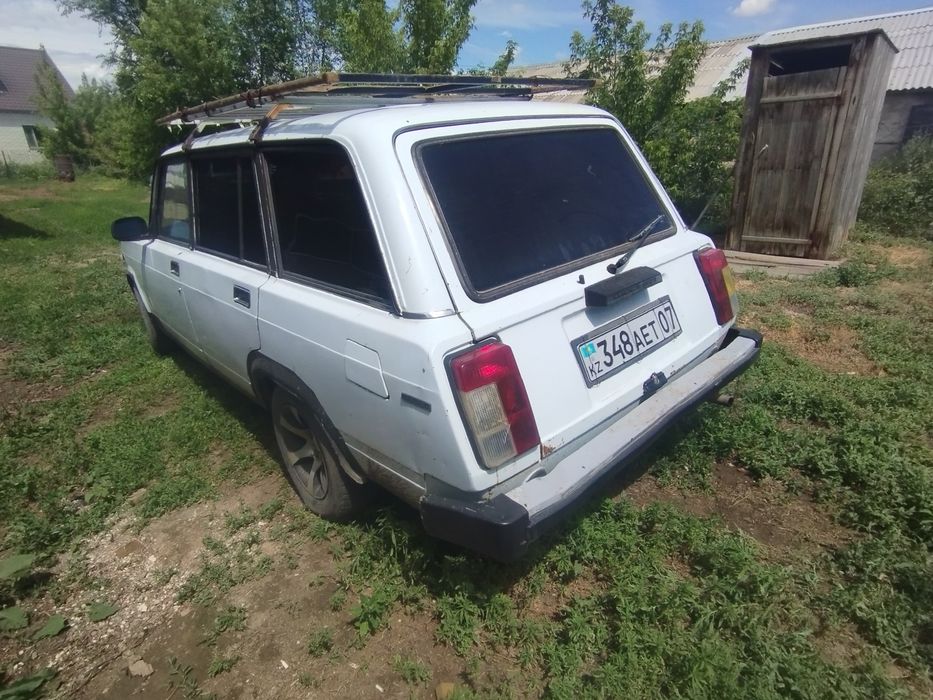 Продам рабочую лошадку ваз-2104