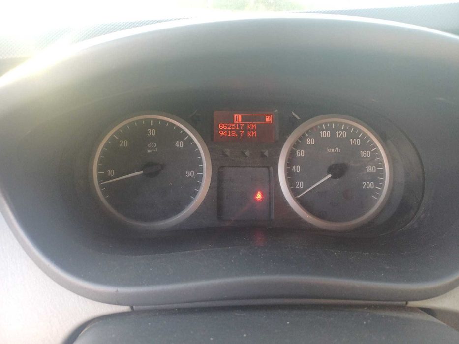 OPEL Vivaro 2012 — imagine 4