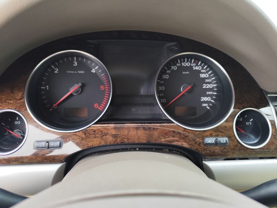 AUDI A8 D3 4.2 TDI 2008-ма на части